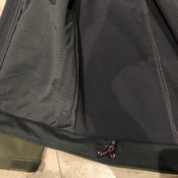 Northface mid-season men’s jacket - Picture 5 of 7